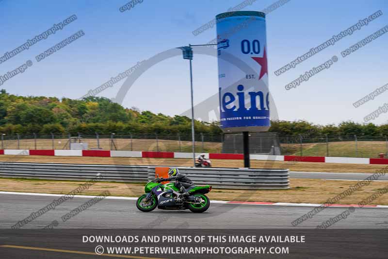 donington no limits trackday;donington park photographs;donington trackday photographs;no limits trackdays;peter wileman photography;trackday digital images;trackday photos